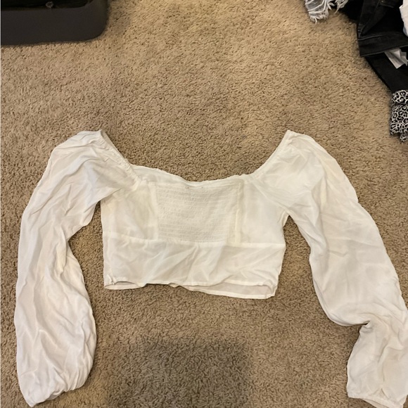 Kendall and kylie long sleeve shirred bodice top - Picture 3 of 3